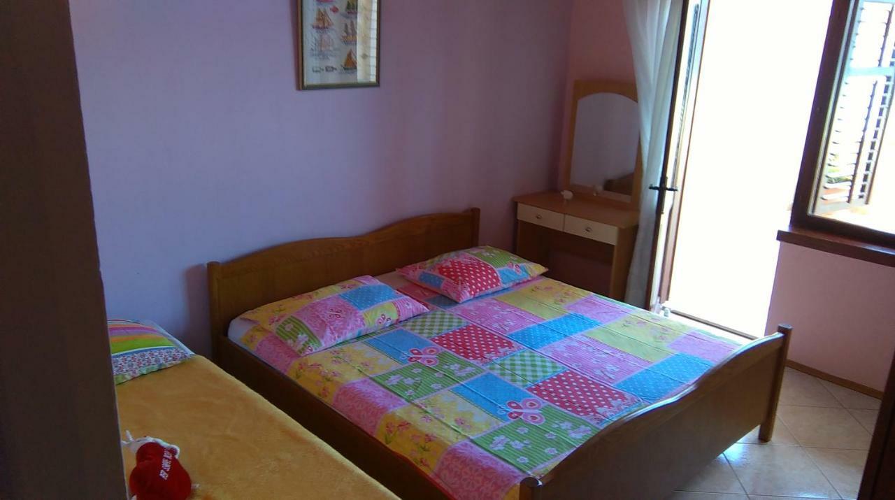 Marin I Vinka Apartment Trogir Exterior photo